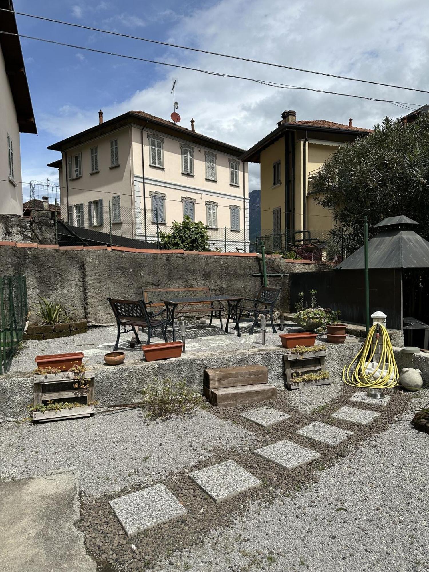 La Corte Dei Torri Loft On The Lake Oliveto Lario Exterior photo